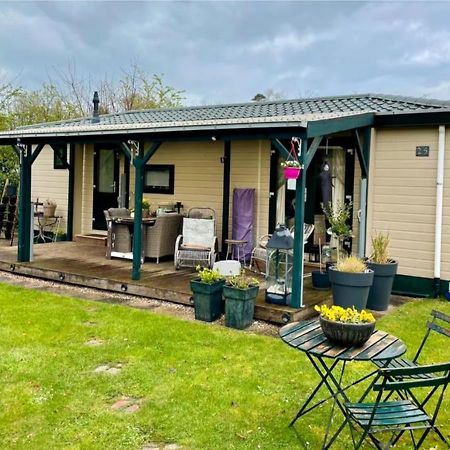 Comfortabel Chalet In Nationaal Park Wateren Экстерьер фото