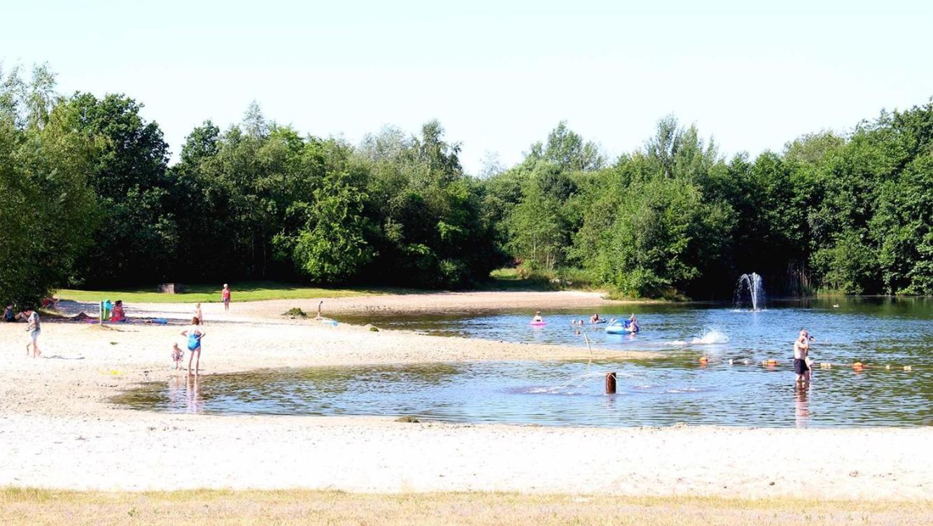 Comfortabel Chalet In Nationaal Park Wateren Экстерьер фото
