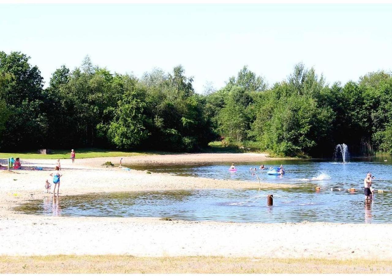 Comfortabel Chalet In Nationaal Park Wateren Экстерьер фото